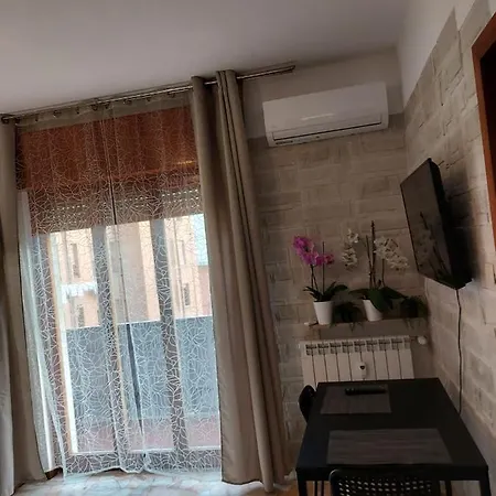 Orchidea 公寓 蒙法尔科内